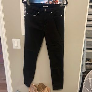 Good American Black “good legs” skinny jeans